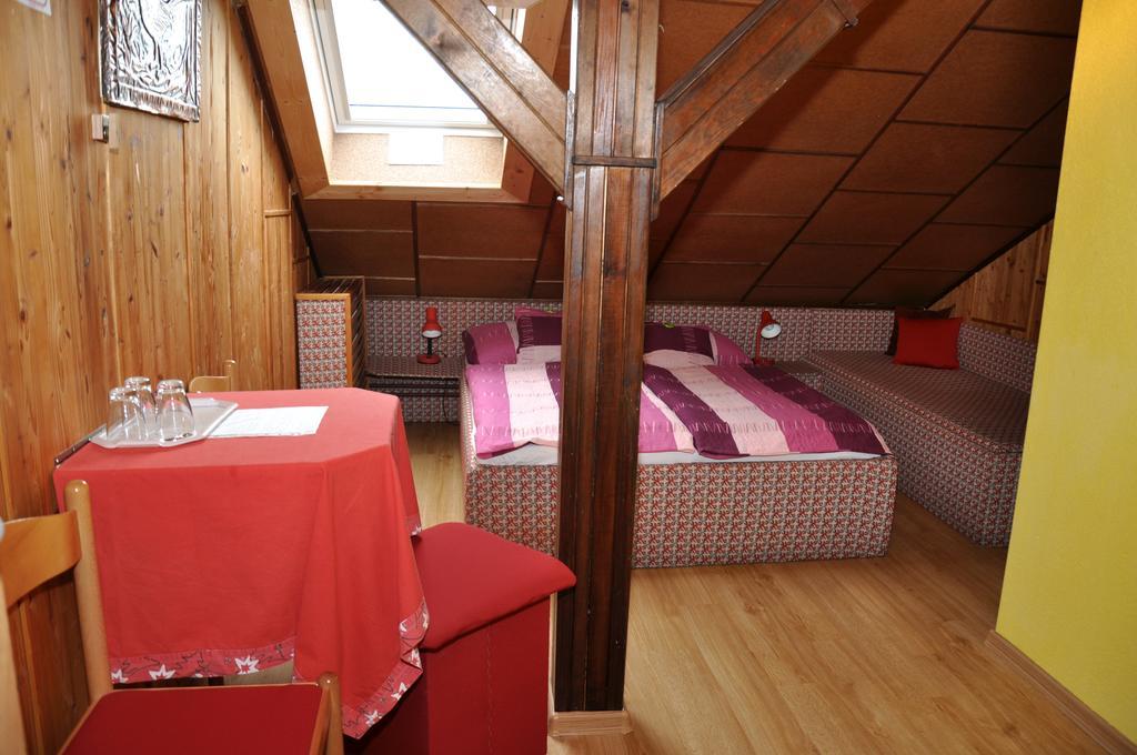 Pension Nika Cesky Krumlov Exterior photo