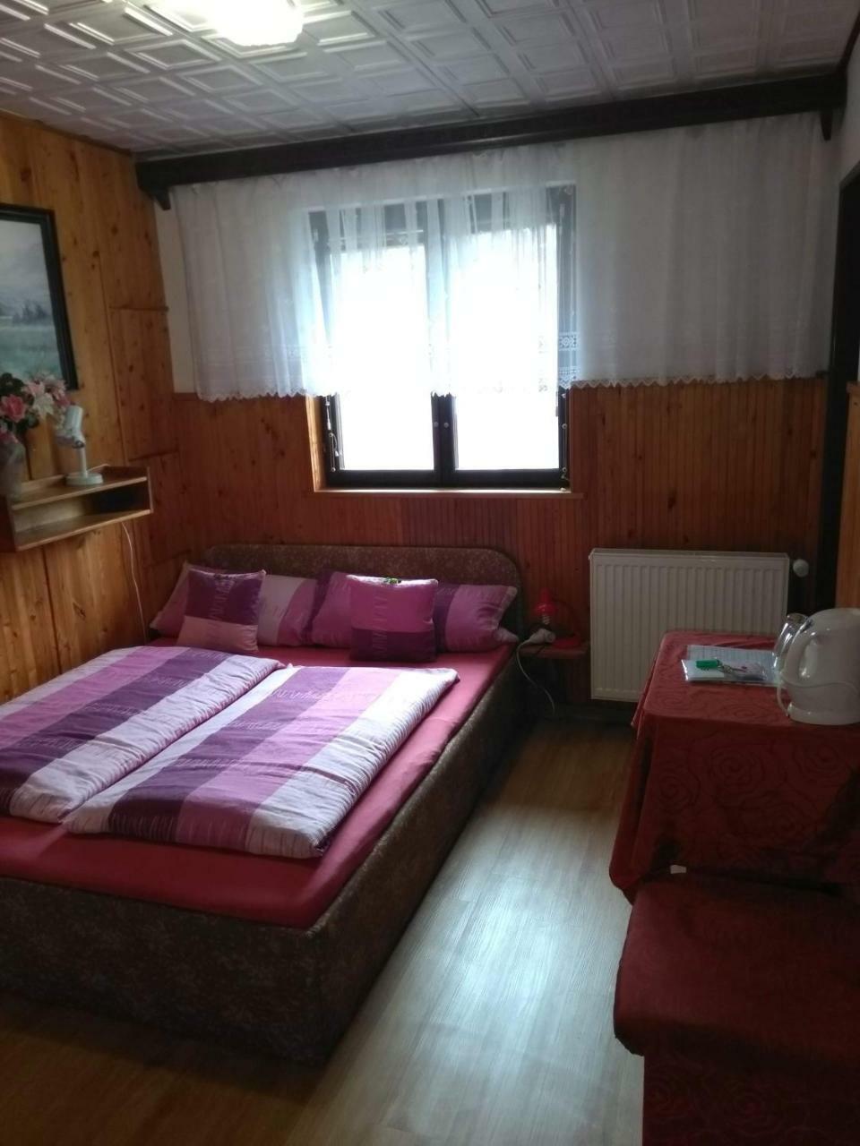 Pension Nika Cesky Krumlov Exterior photo